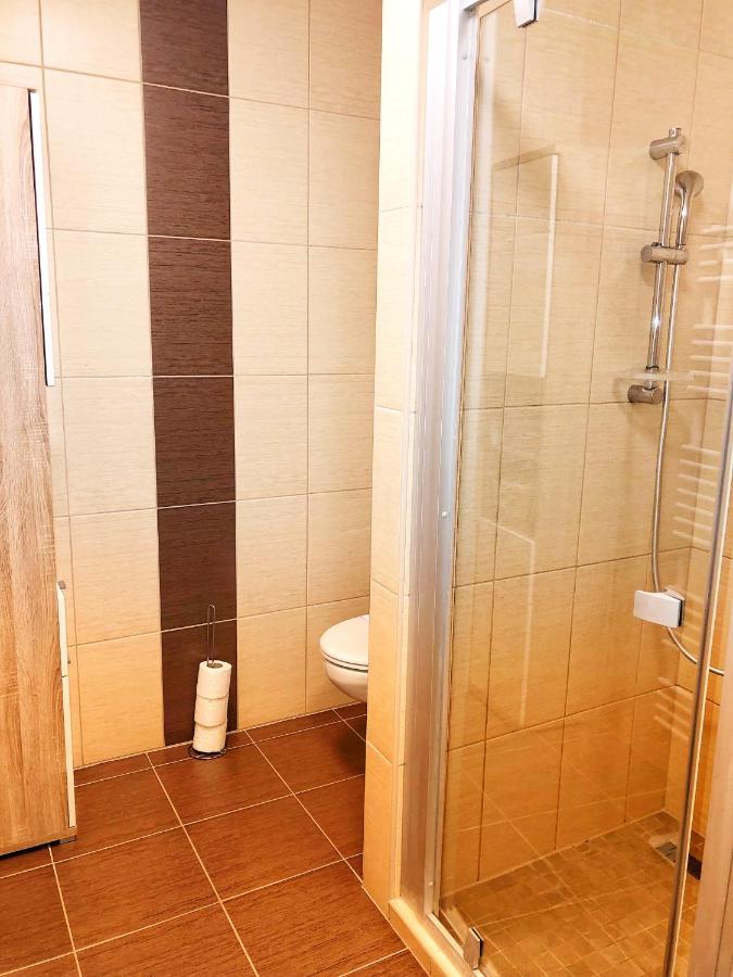 Boro Apartman Tiszafured Luaran gambar