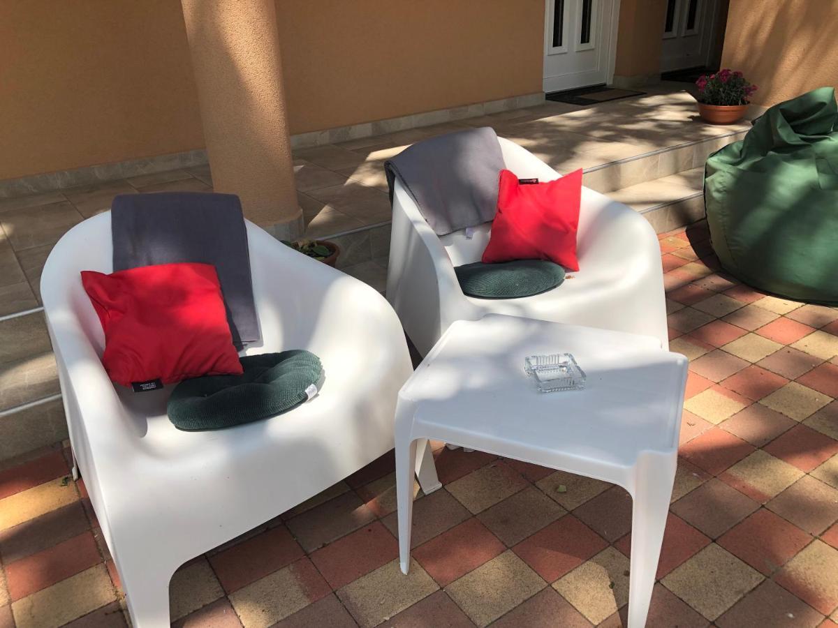 Boro Apartman Tiszafured Luaran gambar