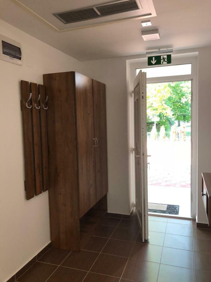 Boro Apartman Tiszafured Luaran gambar
