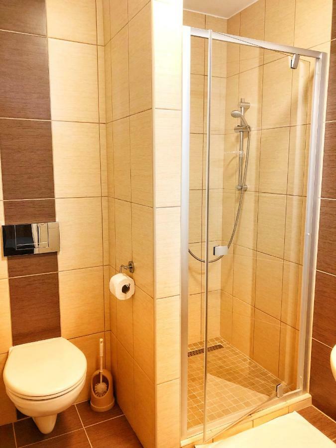 Boro Apartman Tiszafured Luaran gambar